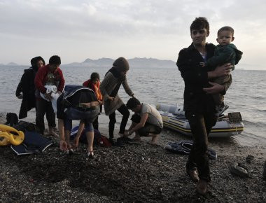 Η Ρώμη κατηγορεί τους Ευρωπαίους για έλλειψη αλληλεγγύης στο προσφυγικό.